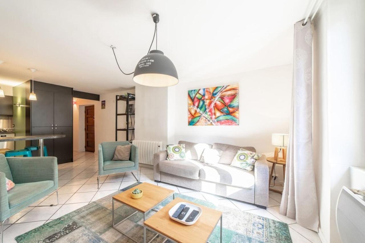 Apartment Classified 3 Stars Located In The Heart Of The Old Town Annecy Luaran gambar